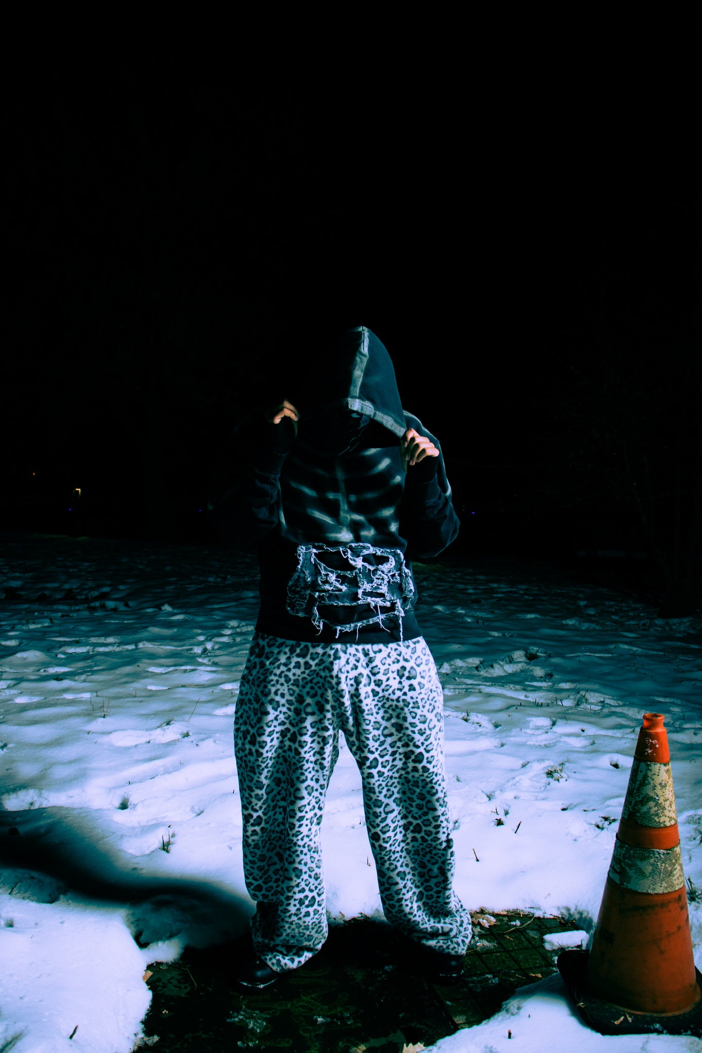 Black Distressed Skully Hoodie